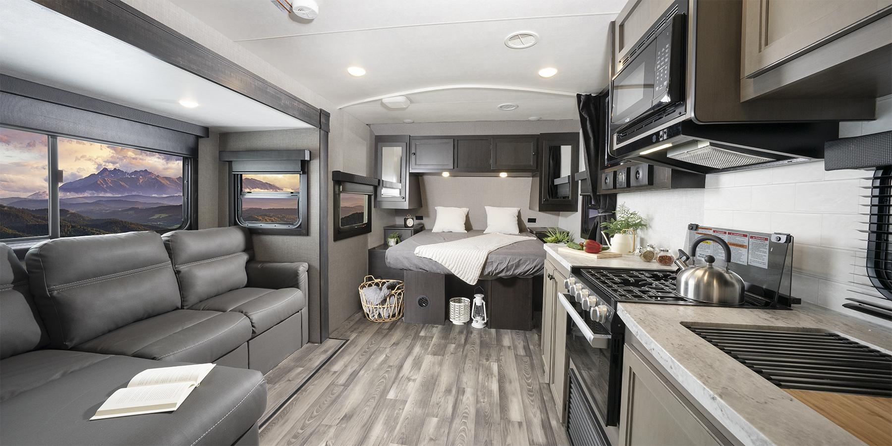 travel trailers 2023